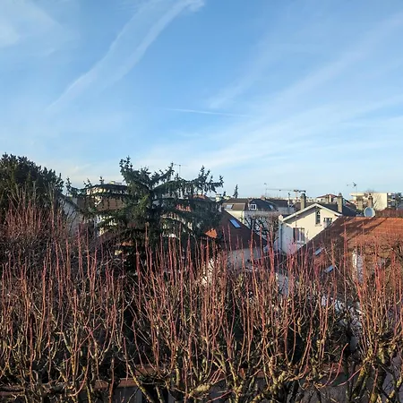 Appartement Escapade A 2 Ou En Petit Groupe Equipe Quartier Residentiel Calme Rer Direct Parfait Pour Teletravail Et Detente *